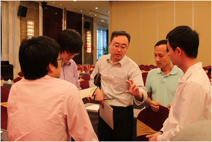 與企業(yè)對(duì)接討論.png